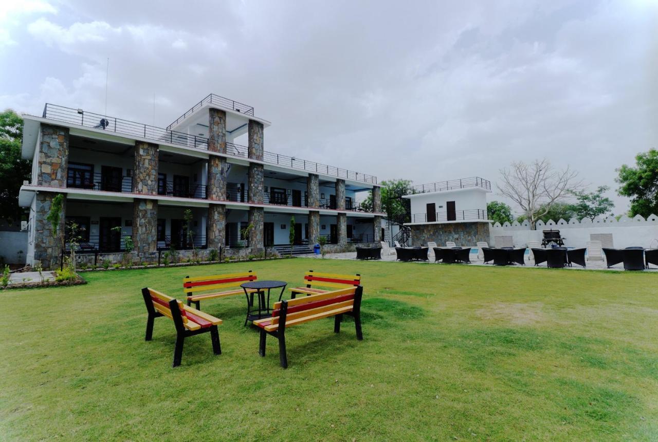 Keshav Resort Udajpur Exteriér fotografie