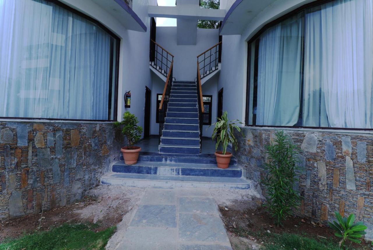Keshav Resort Udajpur Exteriér fotografie