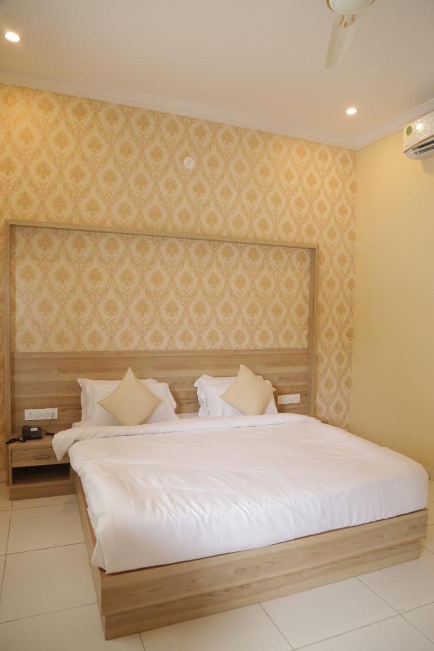 Keshav Resort Udajpur Exteriér fotografie